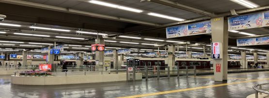 阪急梅田駅のホーム