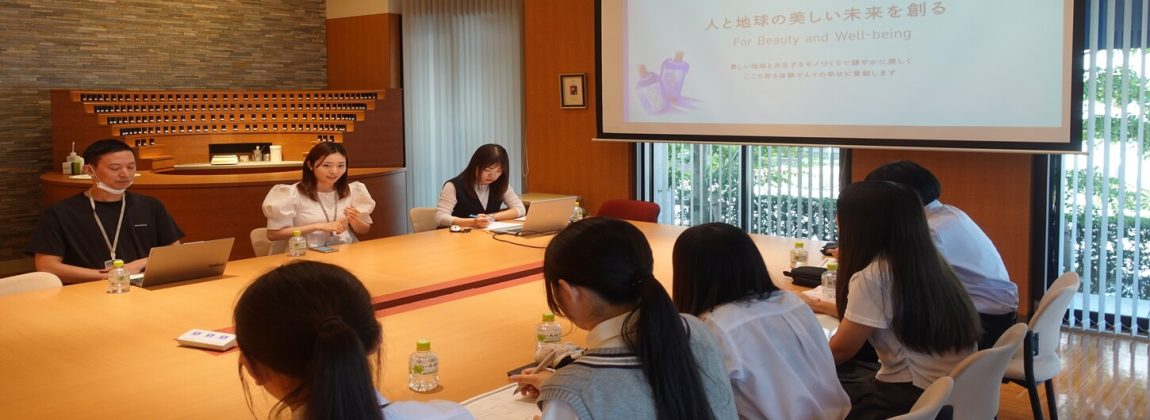 高津高校職場訪問の様子