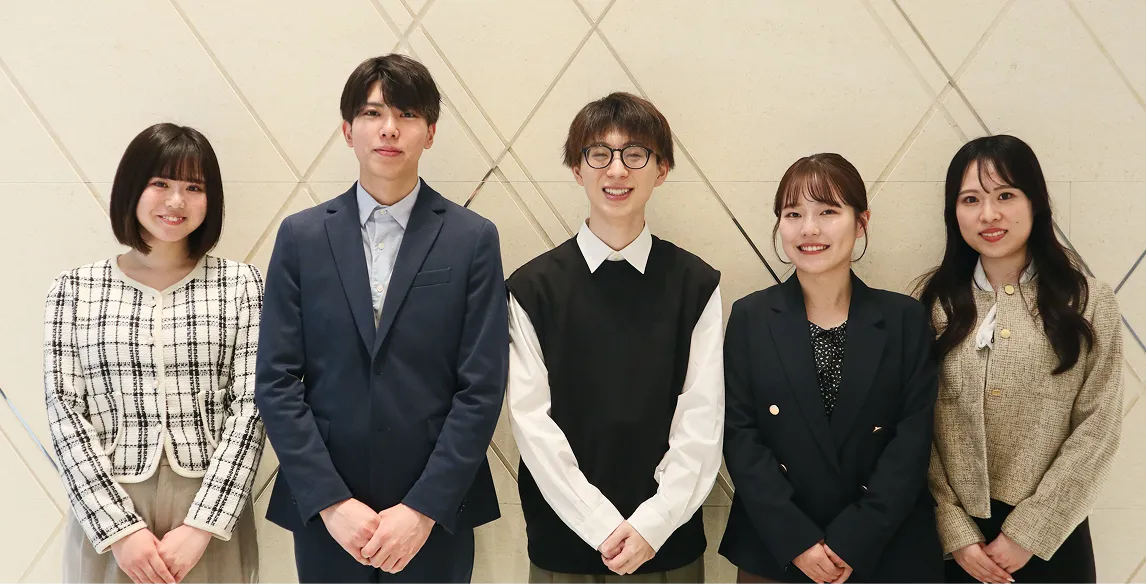 若手社員座談会