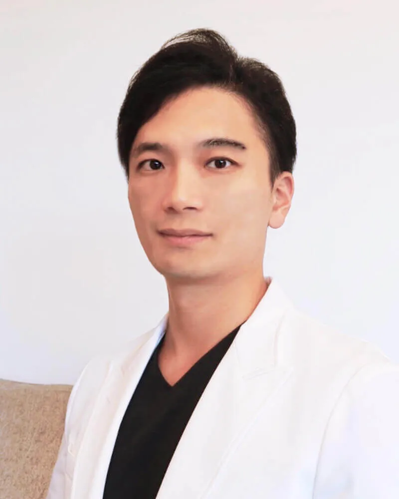 川村 洋介